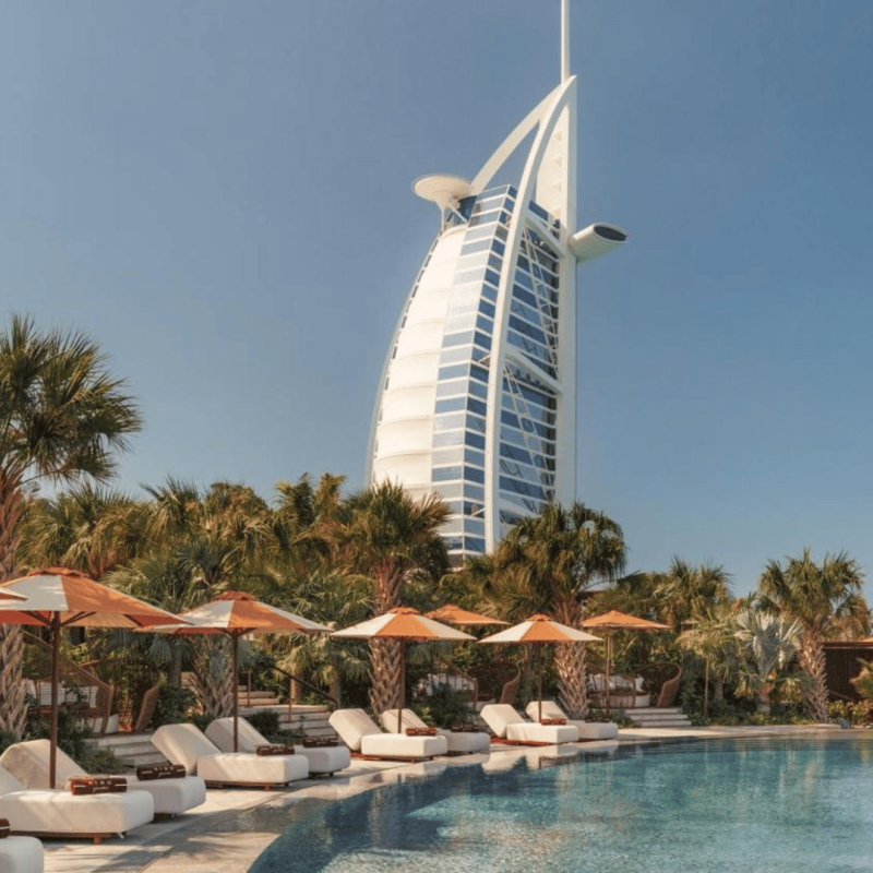 5 Beach Clubs in Dubai That Don’t Feel Real