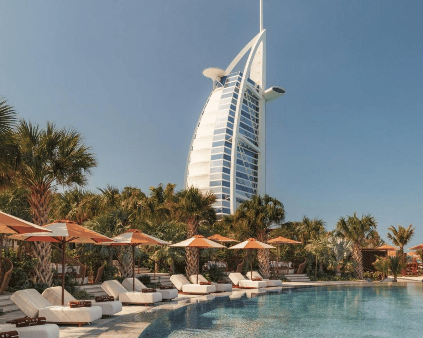 5 Beach Clubs in Dubai That Don’t Feel Real