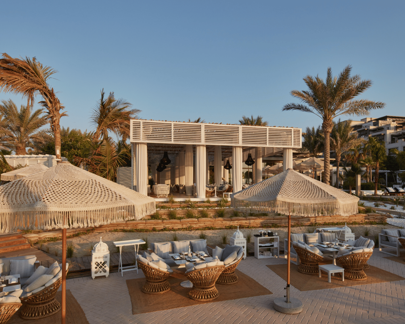Beach Clubs Closing for Summer in Dubai