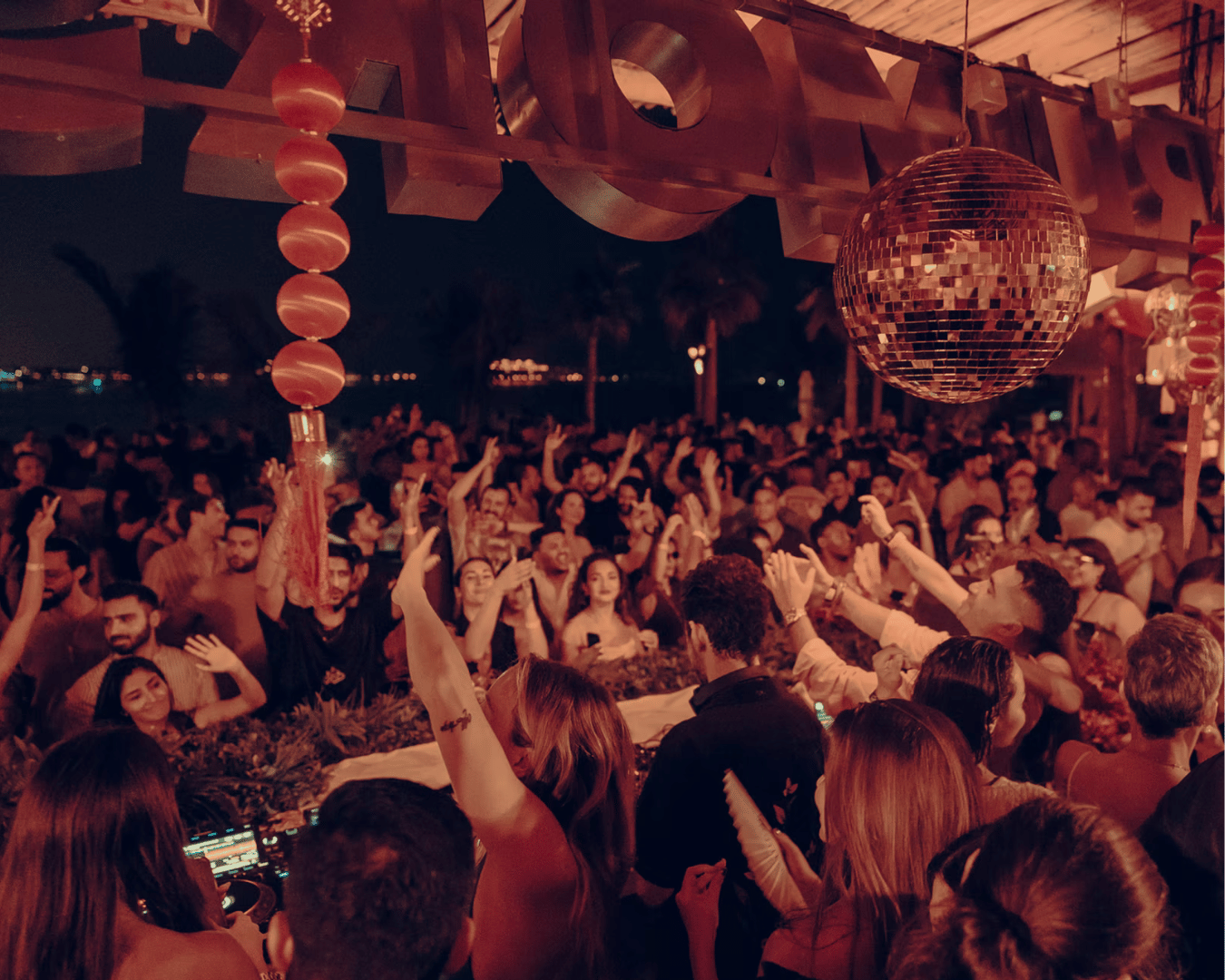 Dubai's Best Party Restaurants